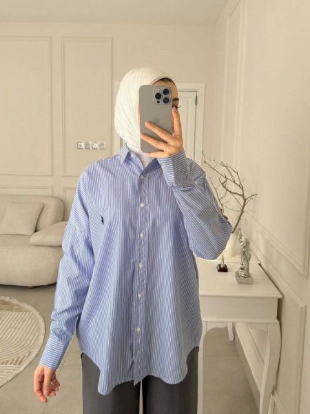 قميص polo مخطط